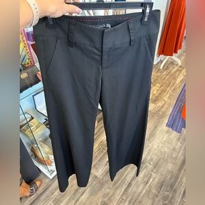 Alice + Olivia employed black dress pants size 2